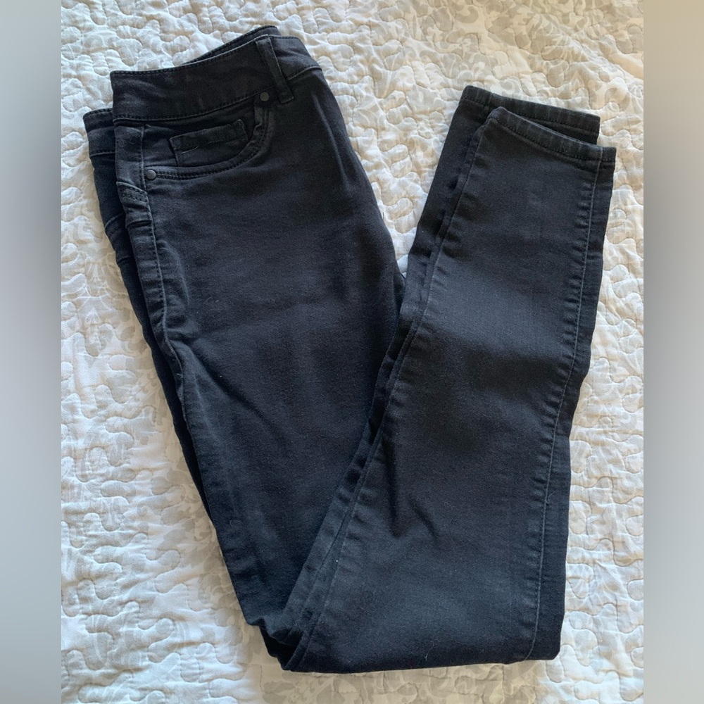 Classic Black Skinny Jeans